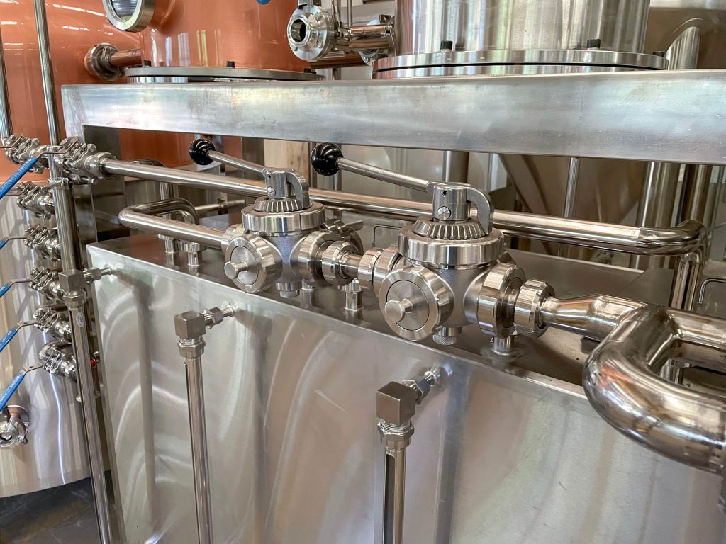 copper pot still