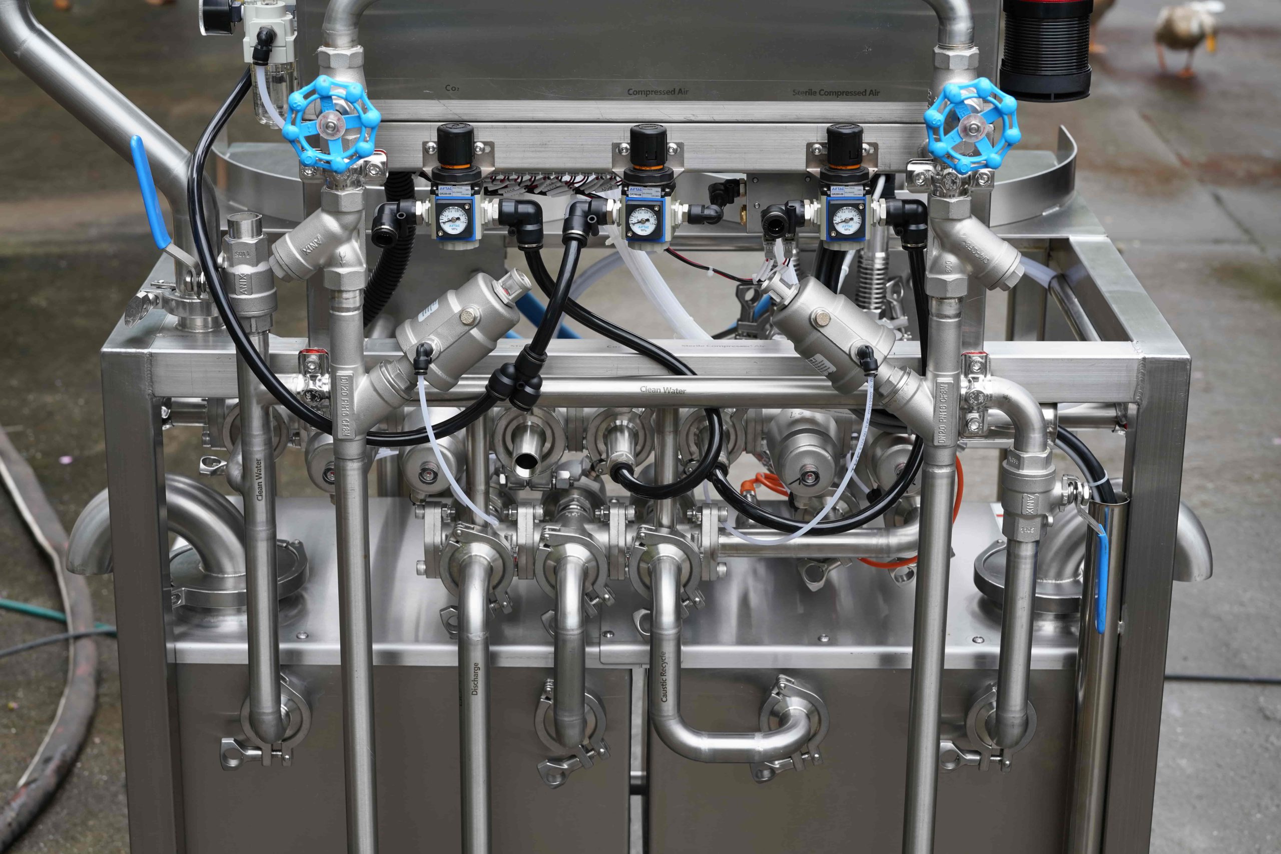 SKE keg cleaning system on the production floor