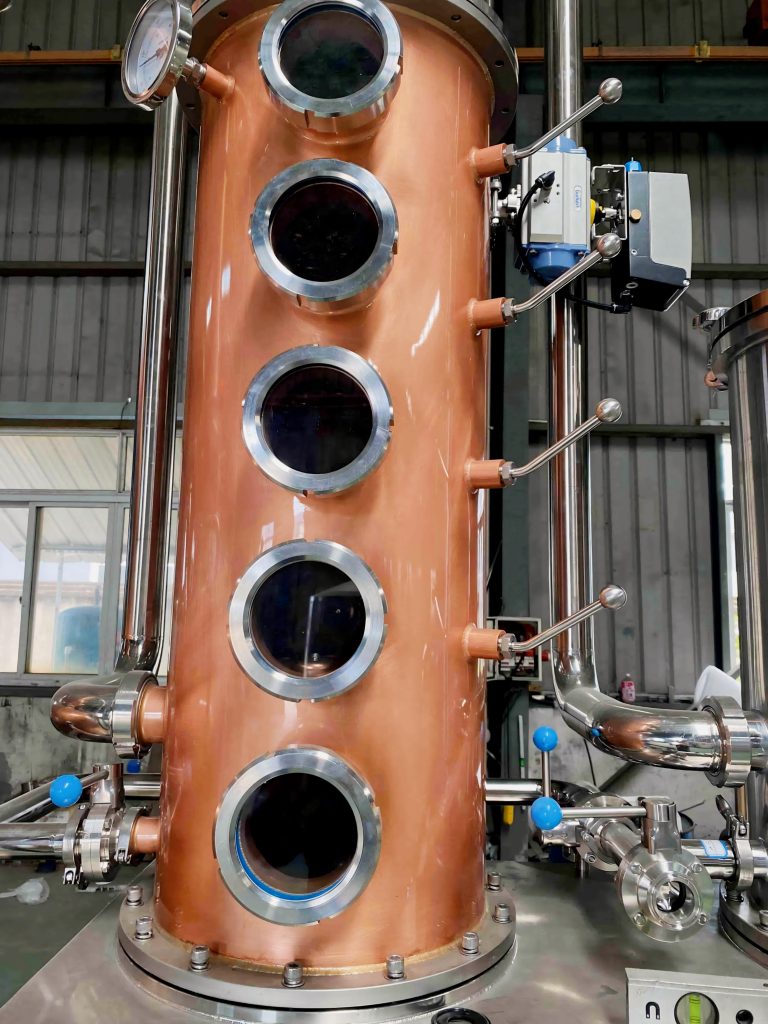 Copper distiller