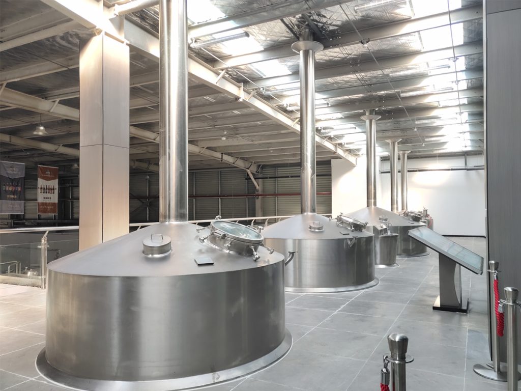 Whirlpool-Tank