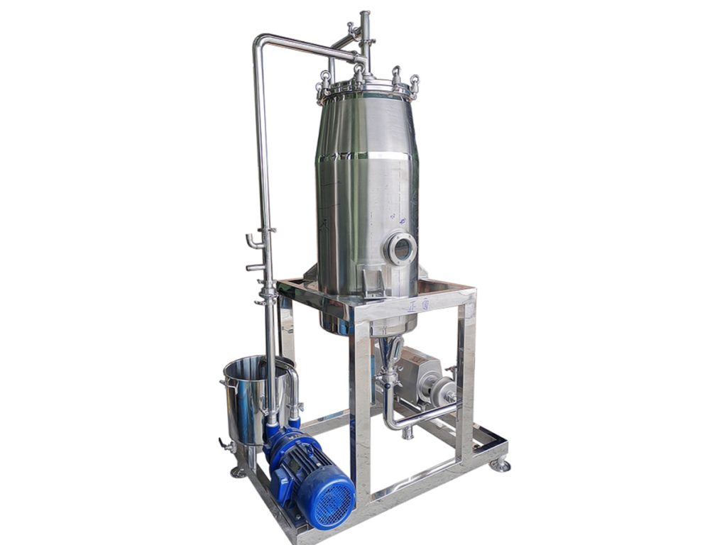 Vacuum degassing equipment vessel and piping